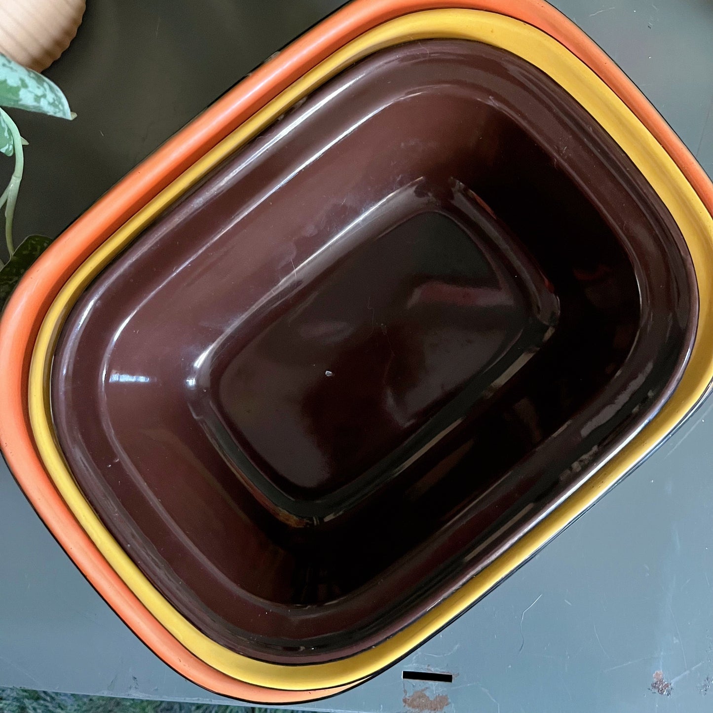 Retro orange, yellow and brown nesting enameled baking trays