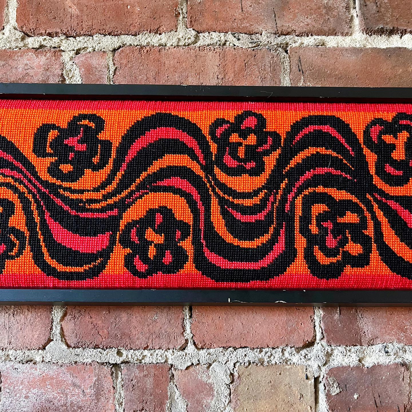 Red and orange groovy wave and flower needlepoint - No Kill Vintage