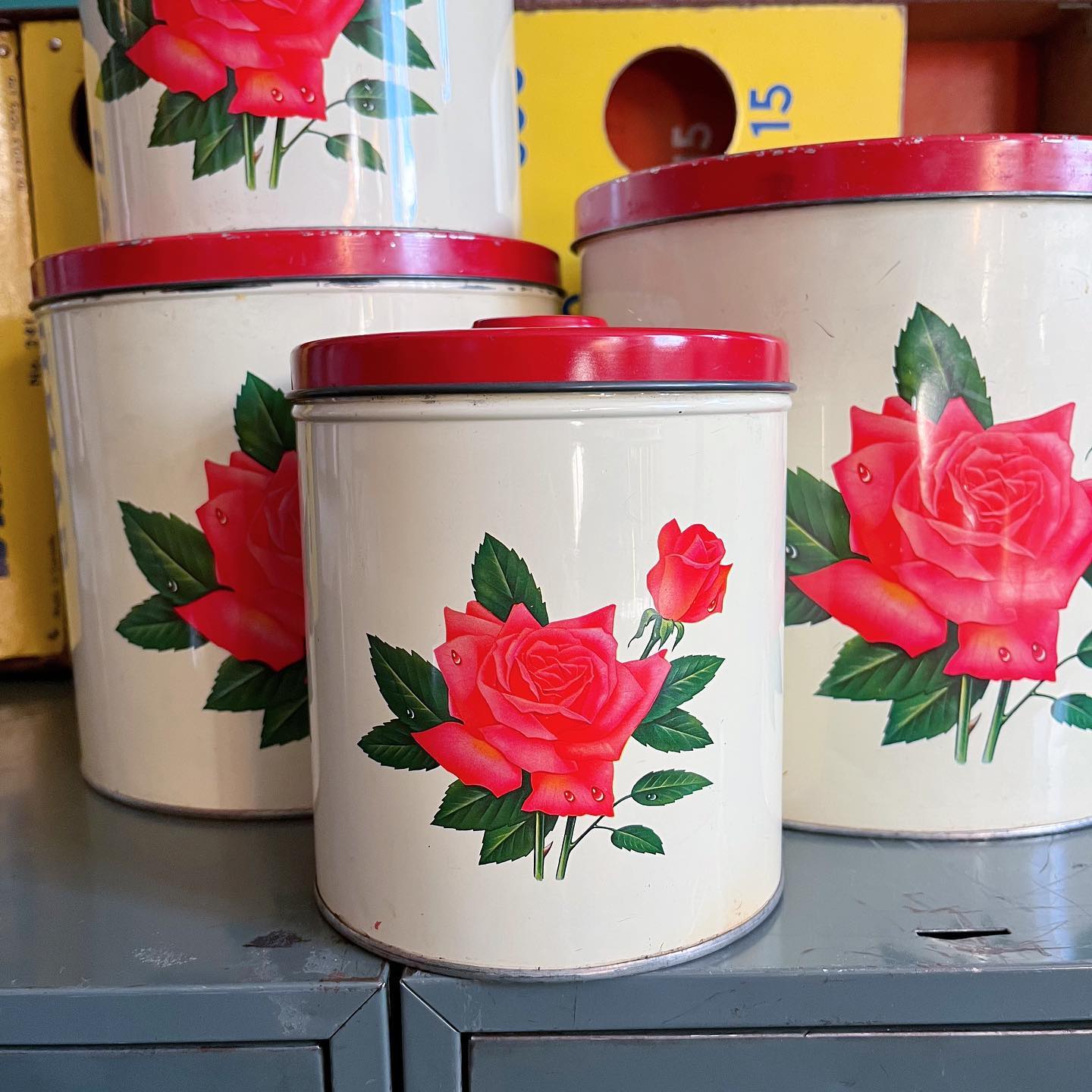 Kitchen canisters with rose pattern - No Kill Vintage