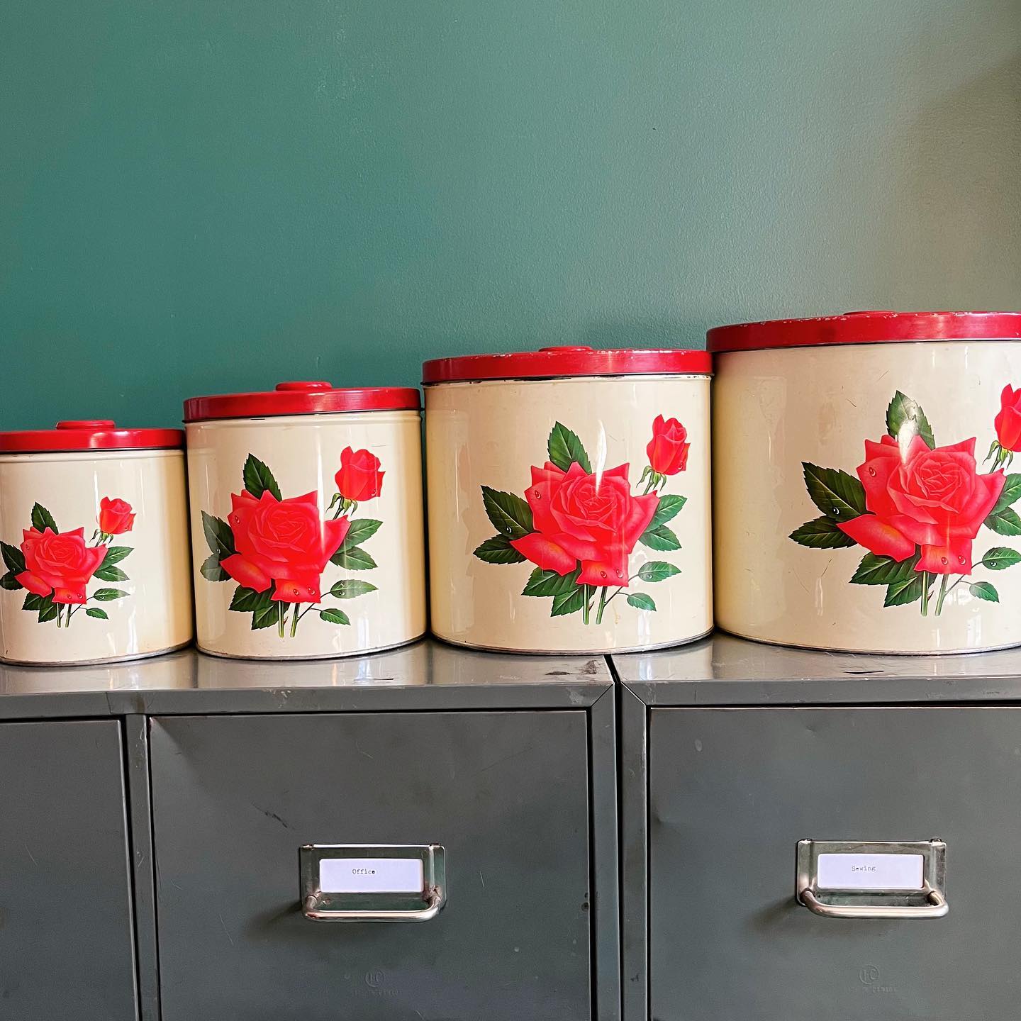 Kitchen canisters with rose pattern - No Kill Vintage