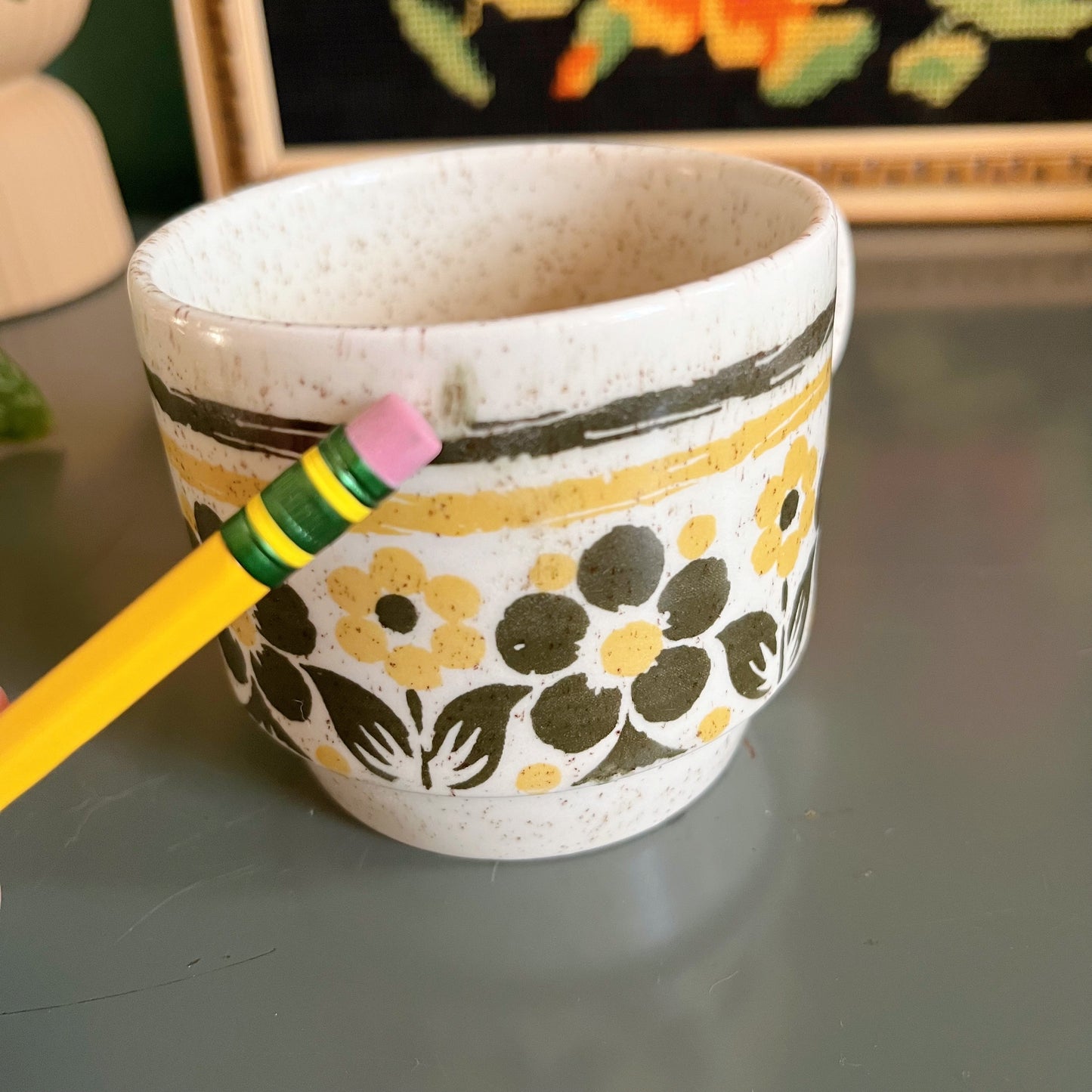 1970s Bilton mugs with retro yellow and brown flowers