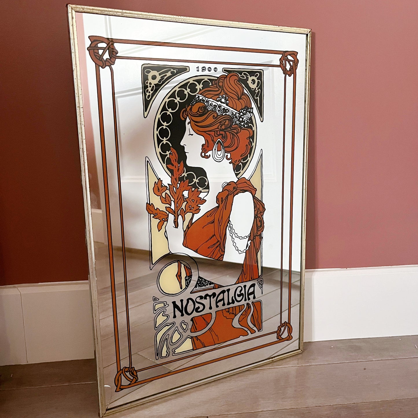 Miroir art nouveau avec image "Nostalgia" d'Alphonse Mucha