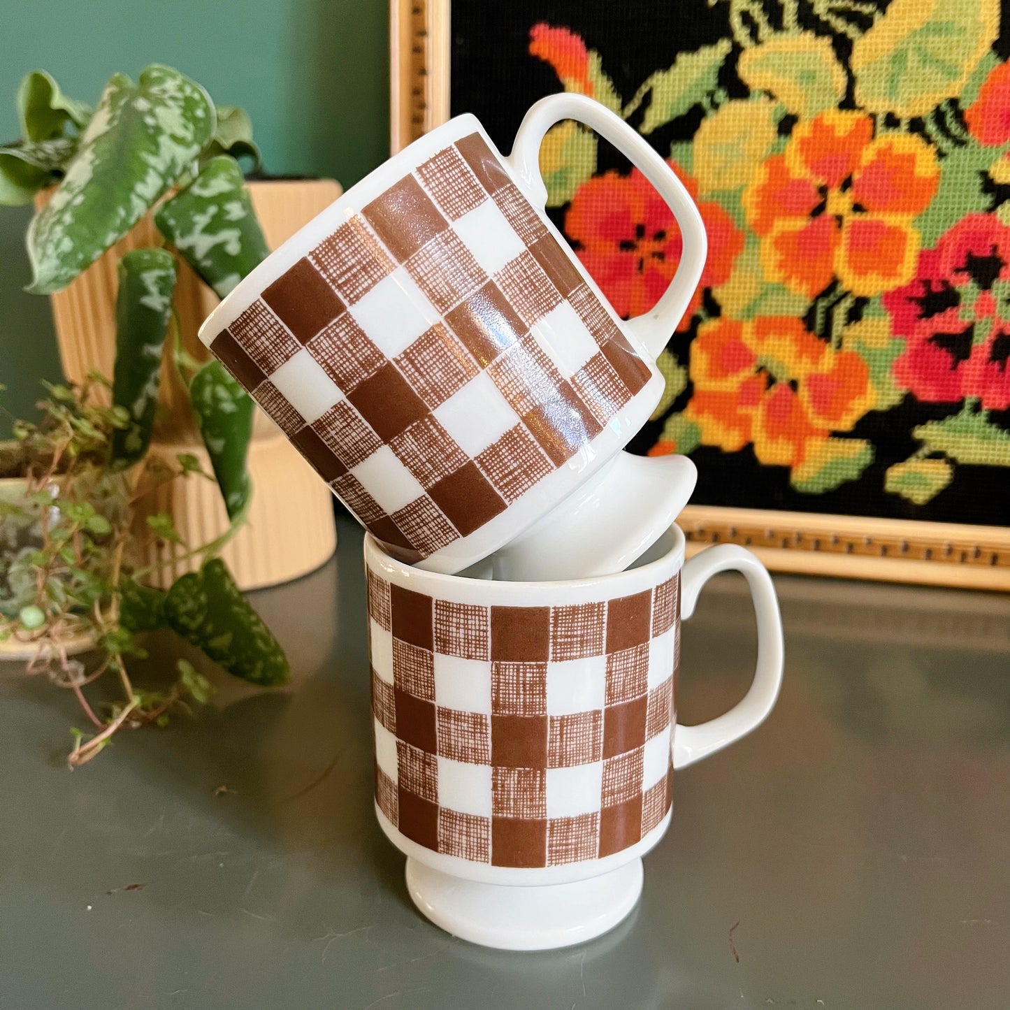 Brown and white gingham checker mugs