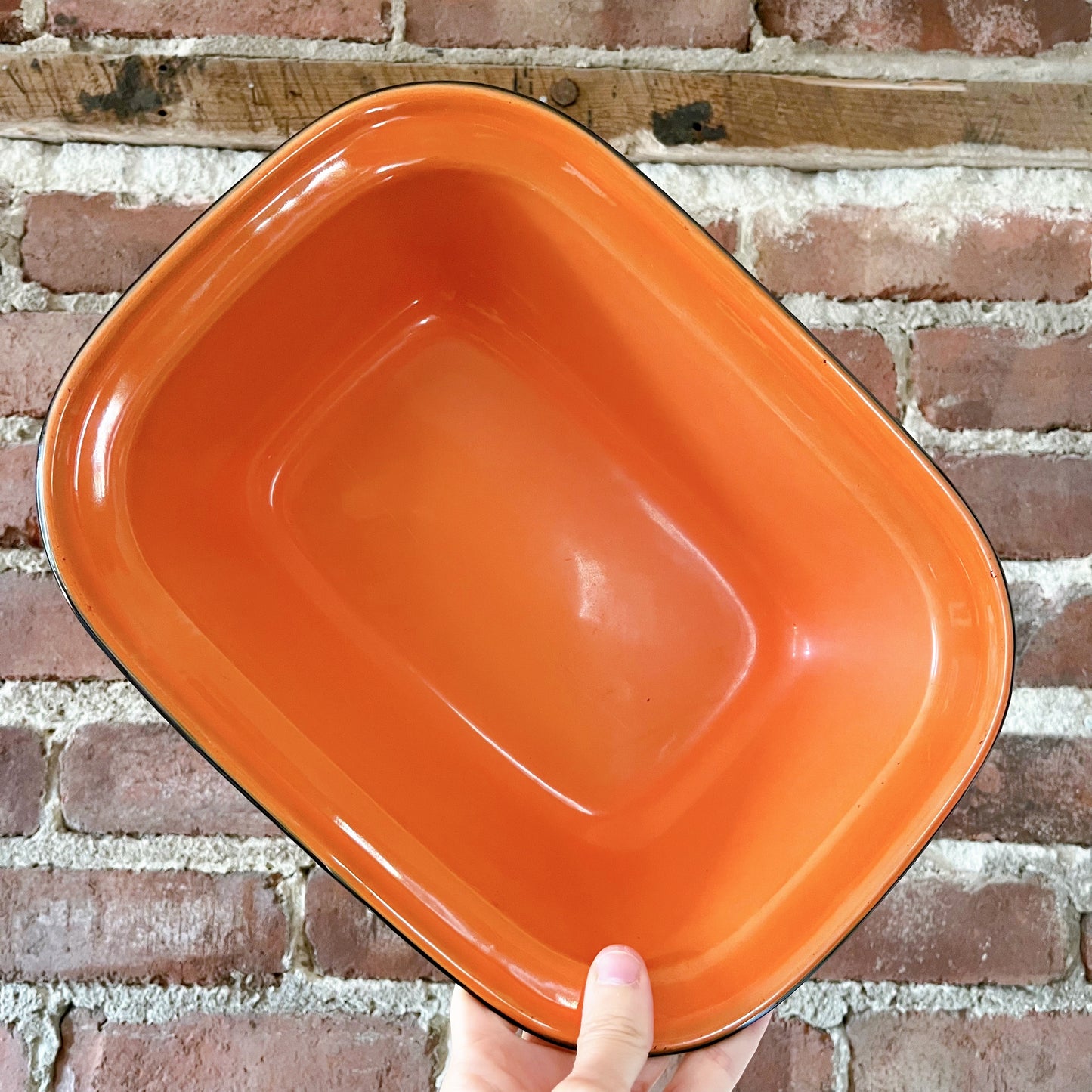 Retro orange, yellow and brown nesting enameled baking trays